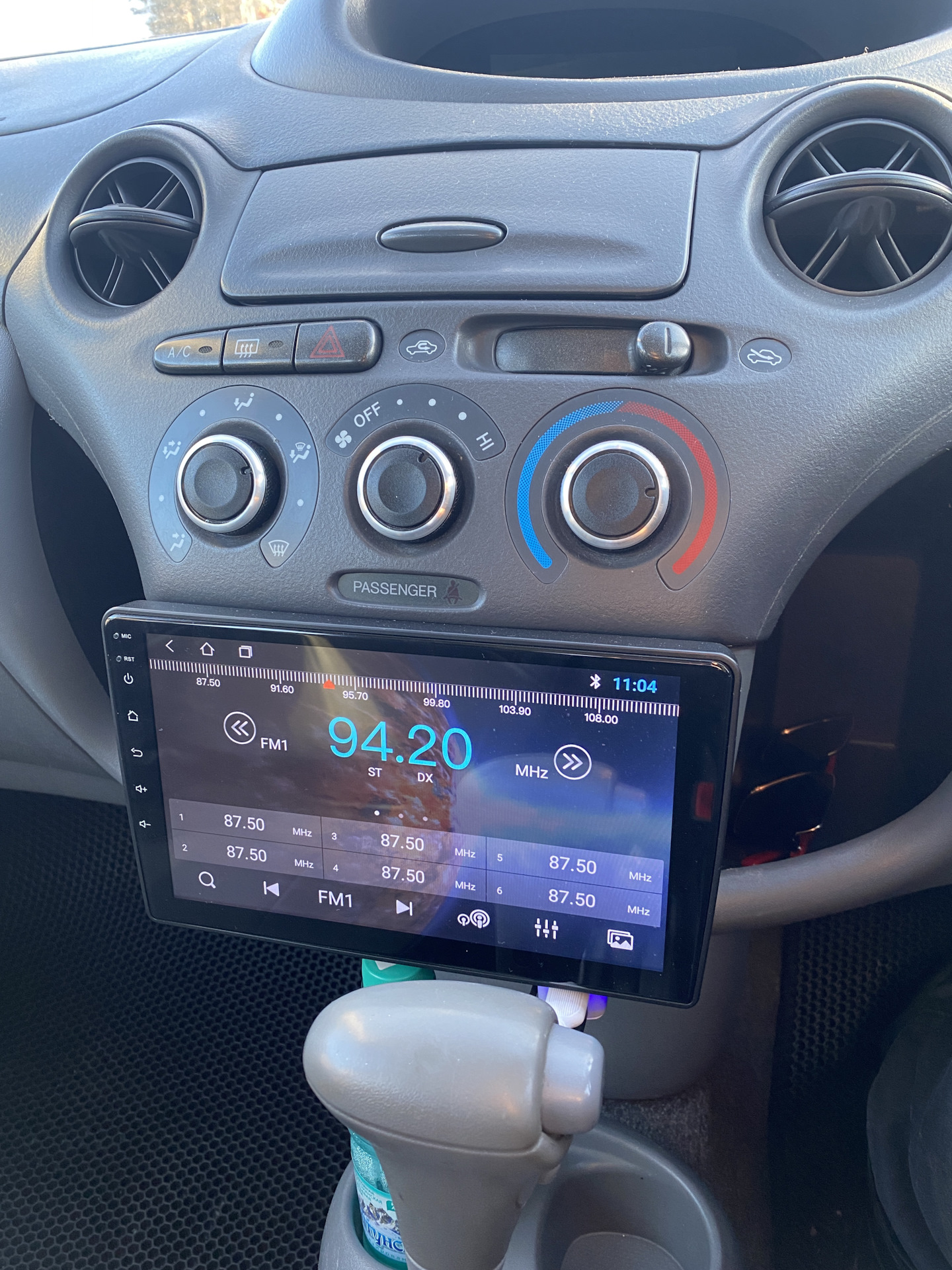Купить магнитолу Toyota VITZ 3