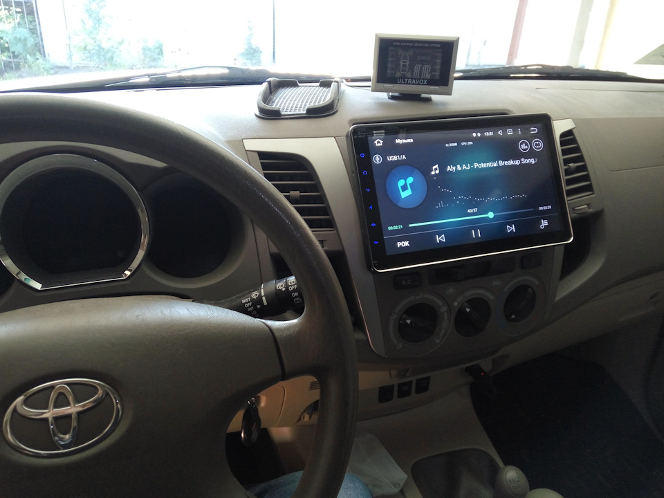Купить магнитолу Toyota Fortuner 2