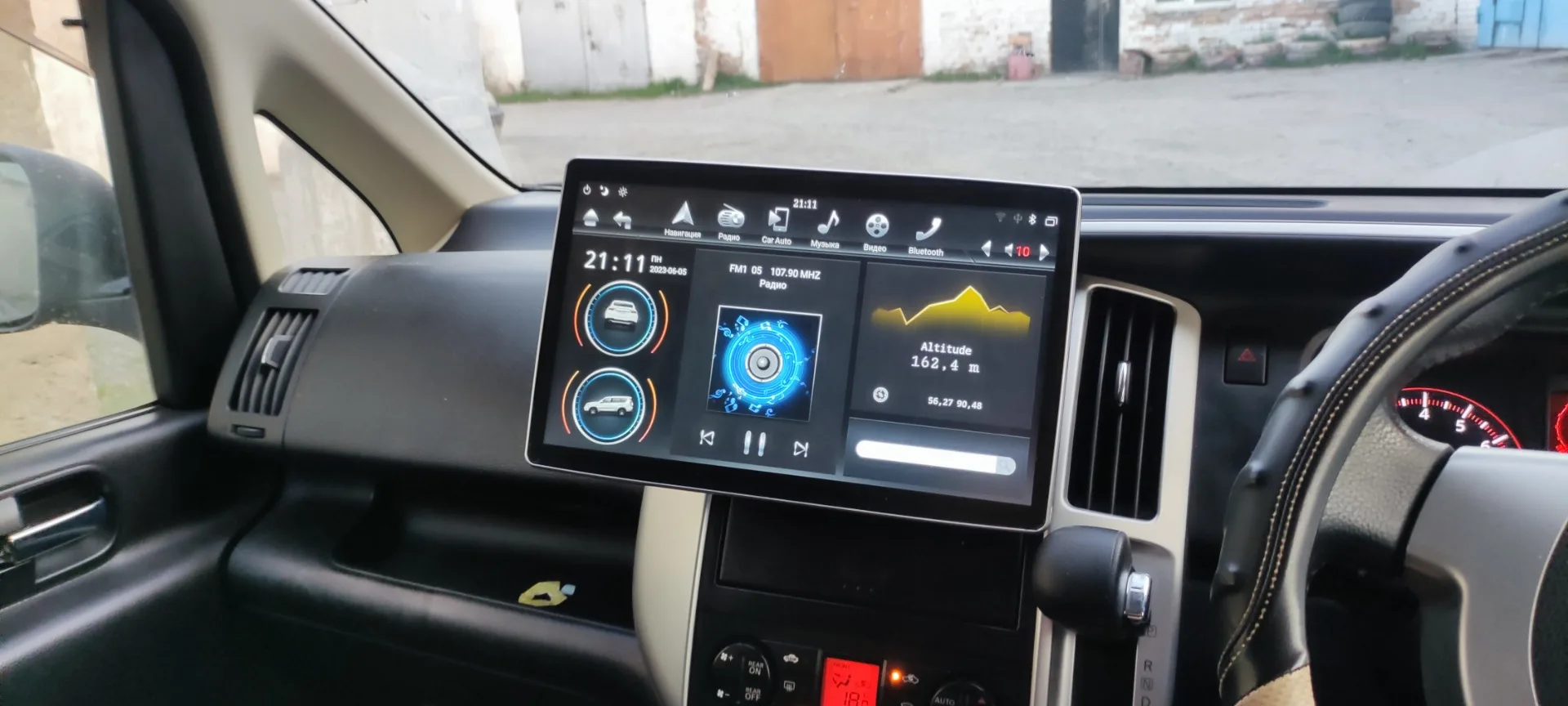 Купить магнитолу Nissan Serena C27