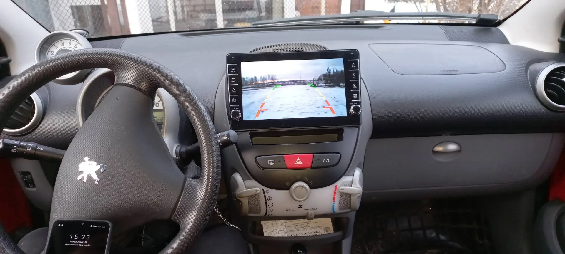 Купить магнитолу Peugeot 107