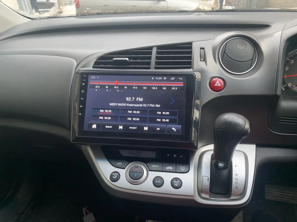 Купить магнитолу Honda Stream 2