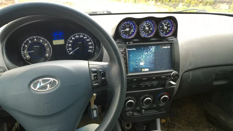 Купить магнитолу Hyundai Accent