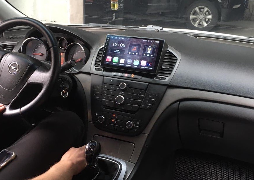 Купить магнитолу Opel Insignia 2013+