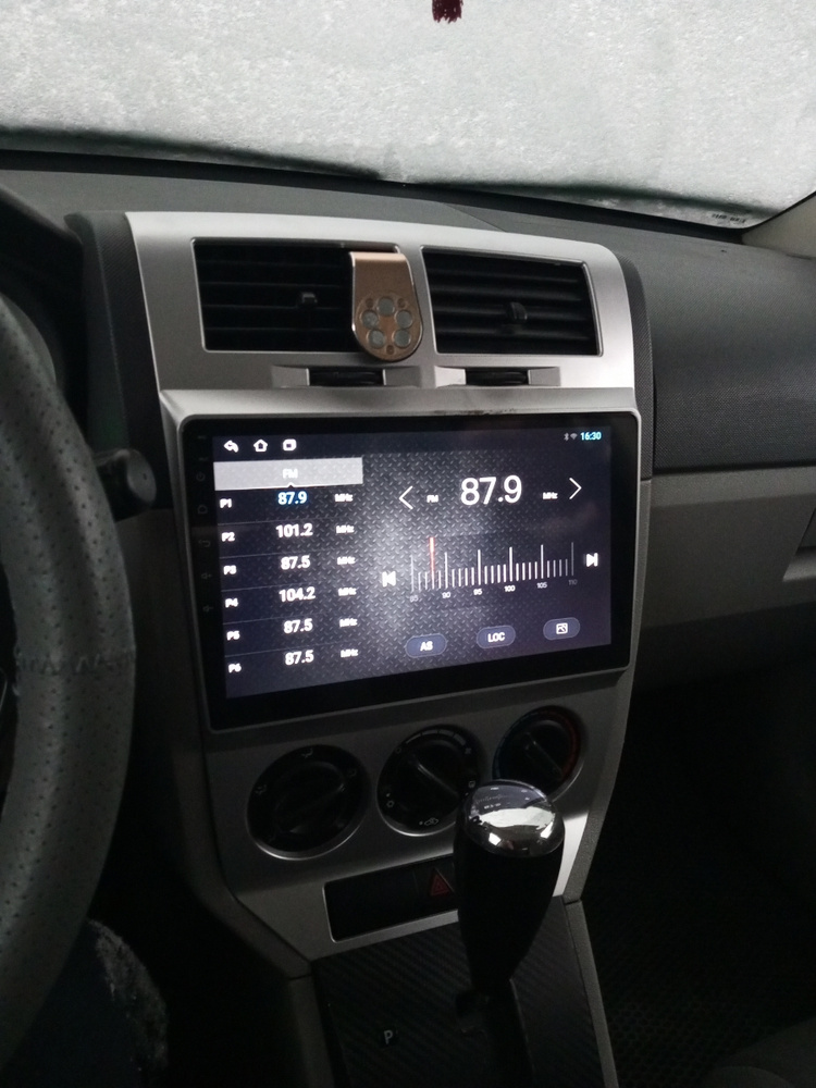 Купить магнитолу Dodge Caliber 2009+